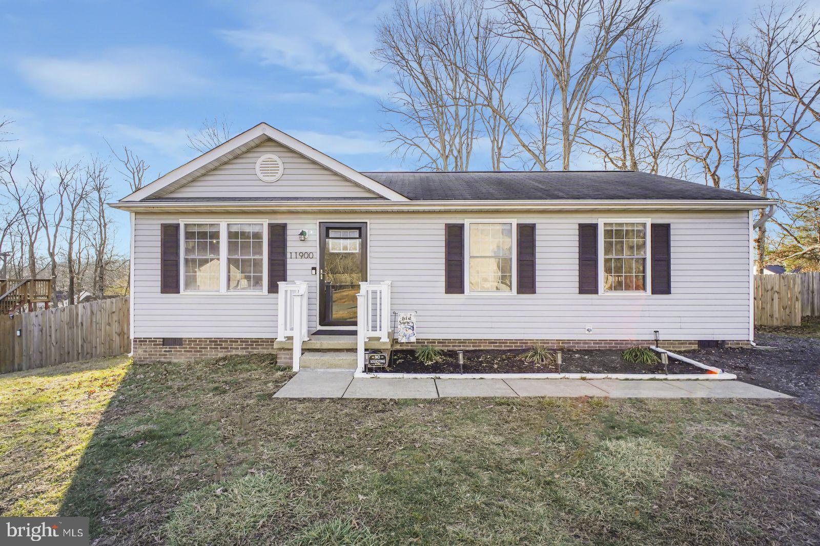 11900 Hunting Ridge Drive Fredericksburg, VA 22407 - Photo 2 of 21