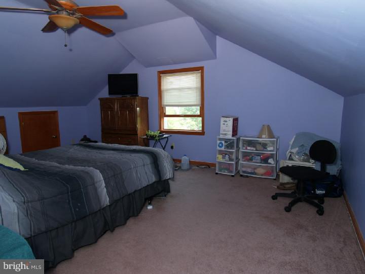 304 Sunny Ridge Road Gilbertsville, PA 19525 - Photo 21 of 25 Gallery Image 21