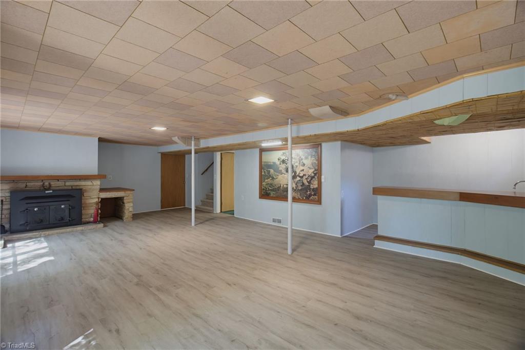 1011 Huntingdon Road Winston-Salem, NC 27104 - Photo 27 of 39