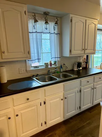 $243,900 | 3109 Rogers Ln Avenue Southwest, Wyoming, MI 49509