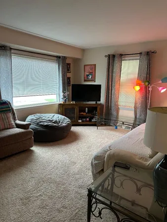 $243,900 | 3109 Rogers Ln Avenue Southwest, Wyoming, MI 49509