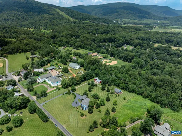 $1,625,000 | 7520 Greenwood Station Road, Greenwood, VA 22943