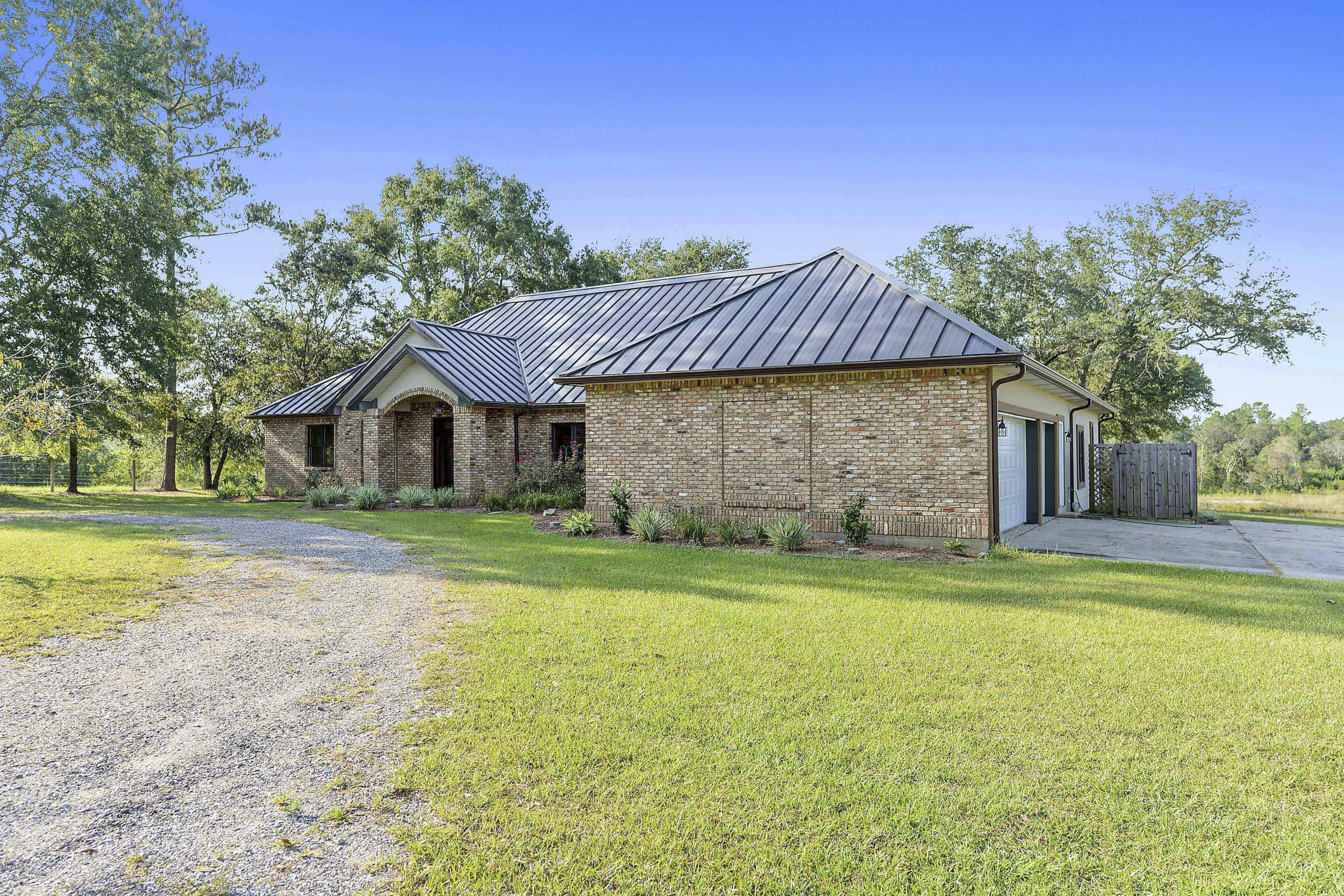 6407 Jim Ramsay Road Vancleave, MS 39565 - Photo 5 of 51 019