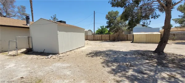 $1,950 | 4341 San Mateo Street, North Las Vegas, NV 89032