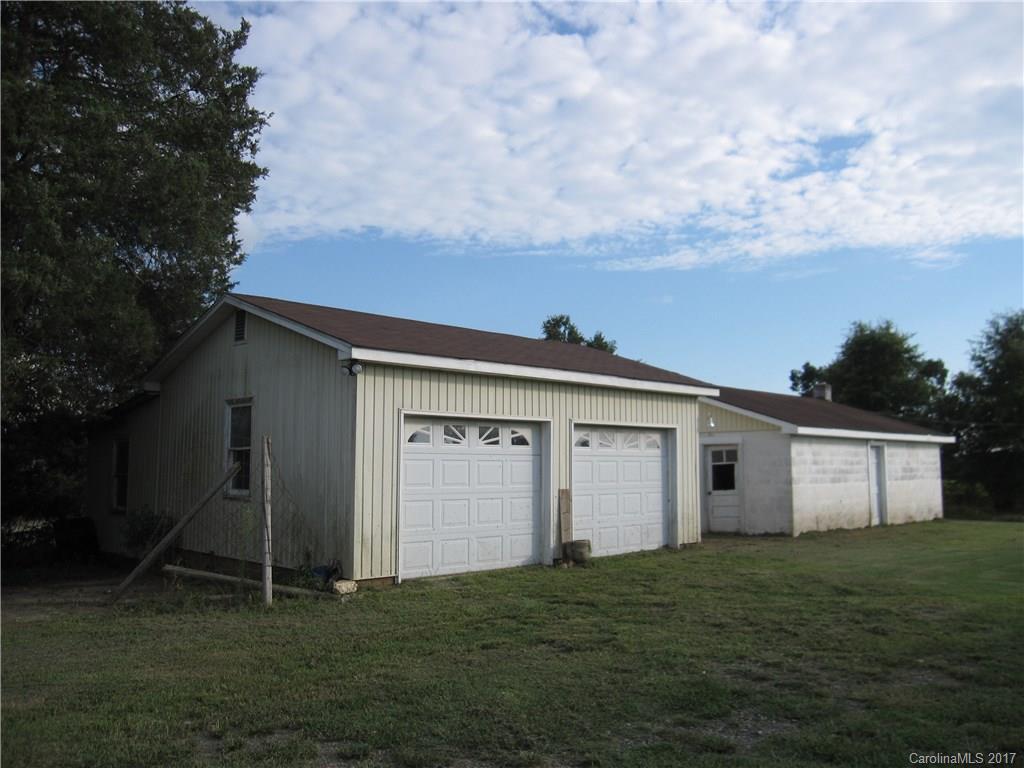 8025 County Line Road Mount Pleasant, NC 28124 - Photo 3 of 21 Gallery Image 3