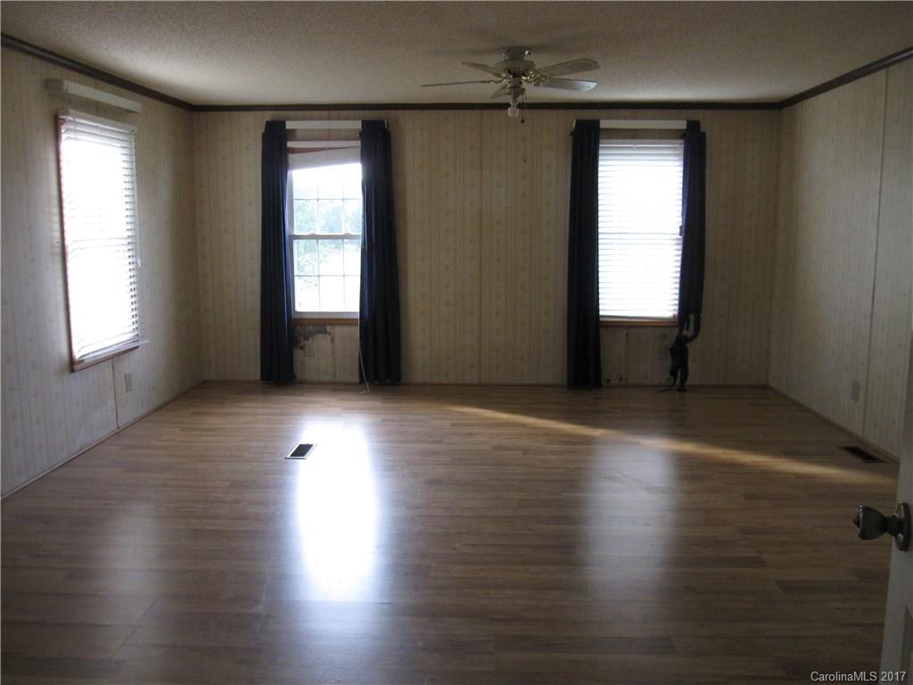 8025 County Line Road Mount Pleasant, NC 28124 - Photo 10 of 21 Gallery Image 10
