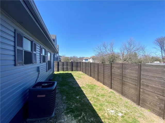 $2,100 | 6920 Bethune Avenue, Unit 1, Austin, TX 78752