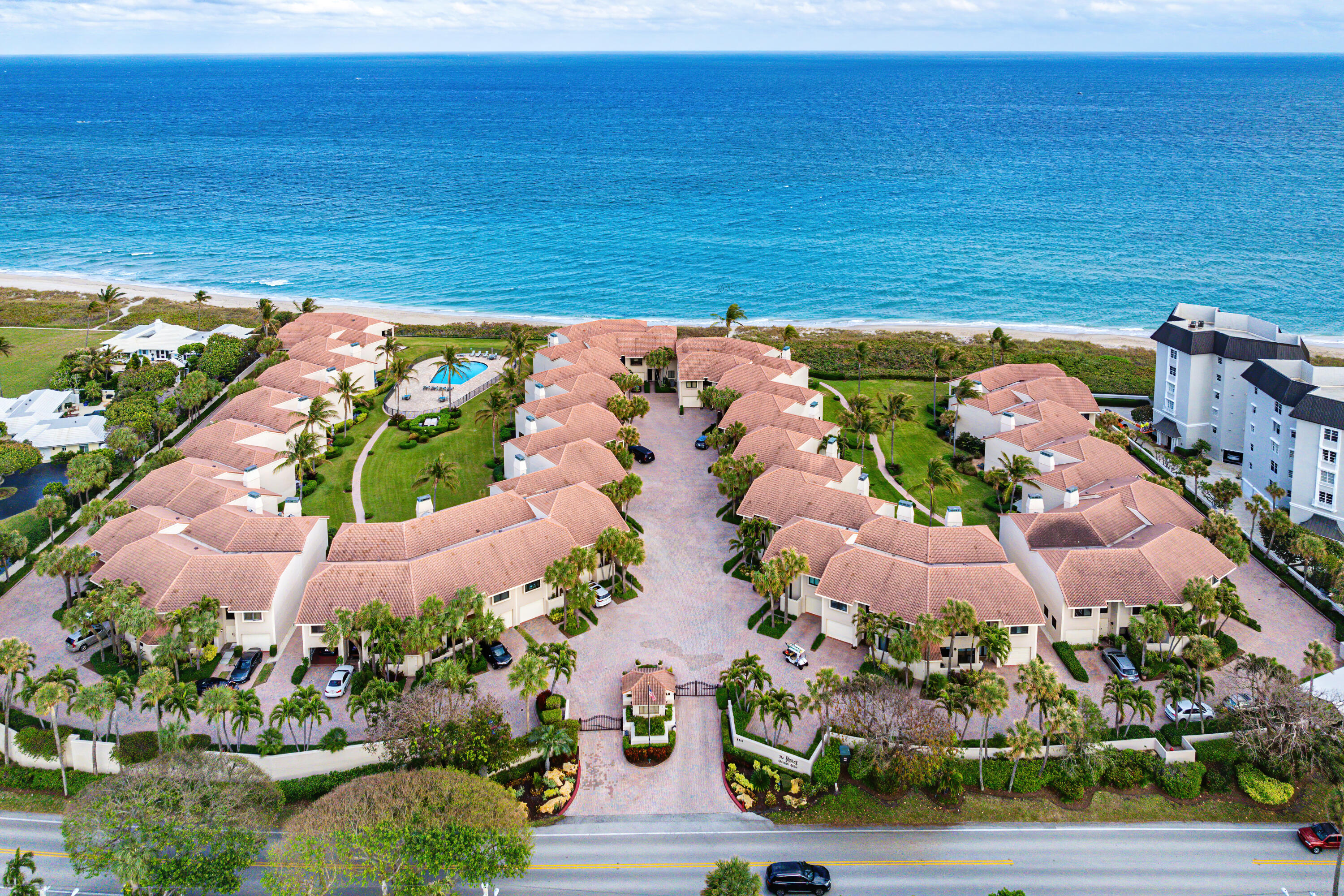 6711 North Ocean Boulevard, Unit 32 Ocean Ridge, FL 33435 - Photo 3 of 8 Bird's Eye View