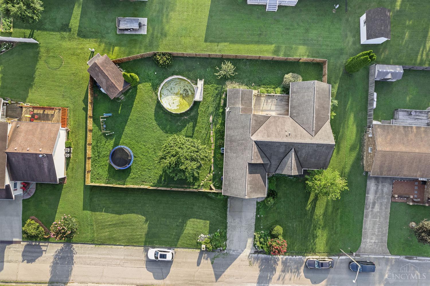 2015 Stivers Road Aberdeen, OH 45101 - Photo 5 of 40