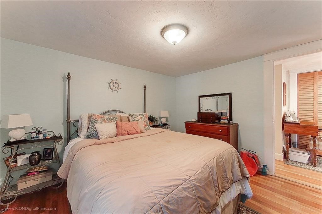 36 Church Street, Unit 2 Warren, RI 02885 - Photo 17 of 31