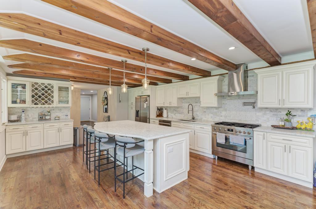 83 4n021 Il Route Bensenville, IL 60106 - Photo 11 of 33 Gallery Image 11