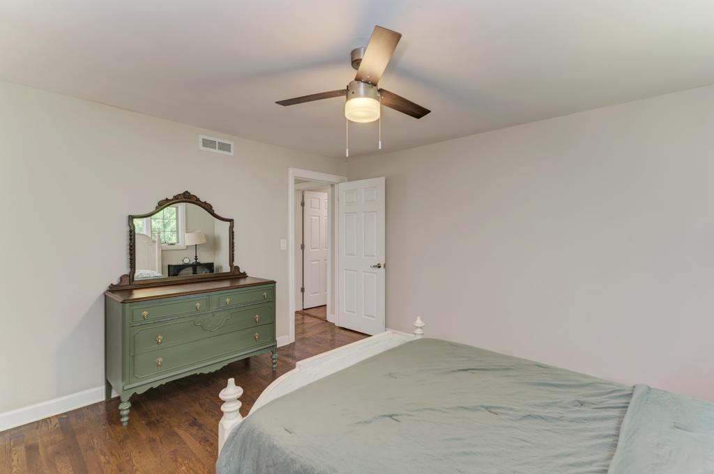 83 4n021 Il Route Bensenville, IL 60106 - Photo 27 of 33 Gallery Image 27