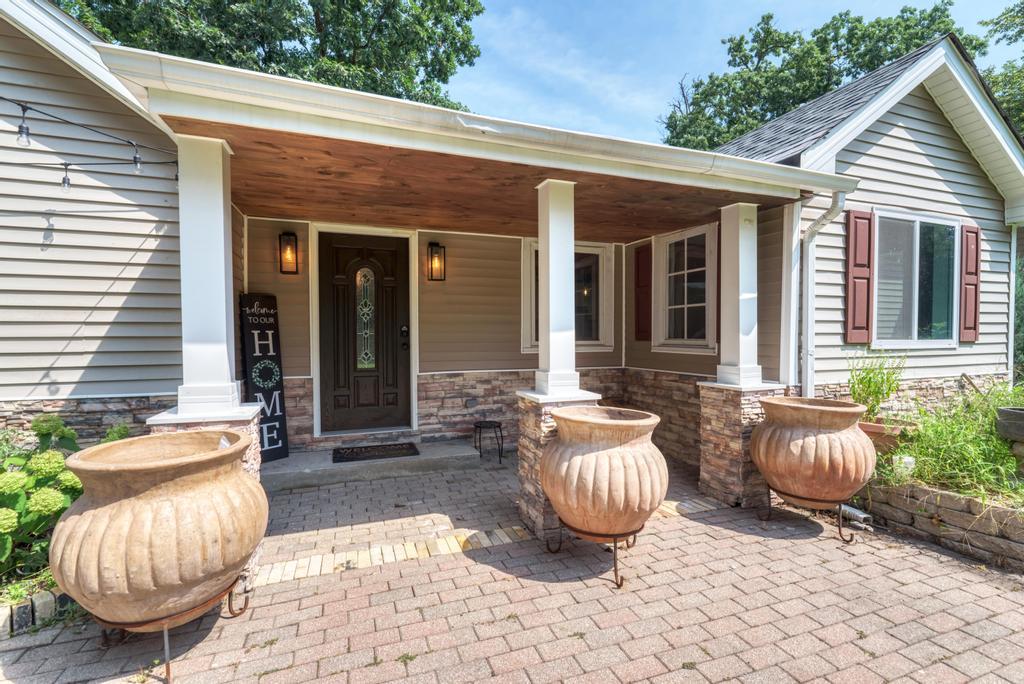 83 4n021 Il Route Bensenville, IL 60106 - Photo 4 of 33 Gallery Image 4