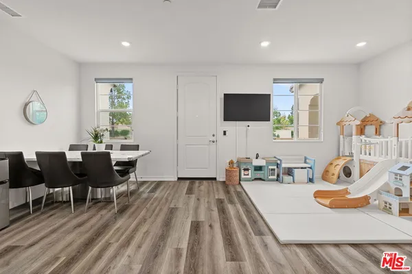 $939,000 | 846 Arletta Way, Fullerton, CA 92835