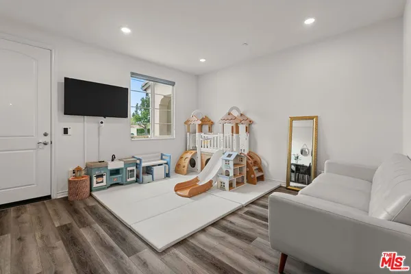 $939,000 | 846 Arletta Way, Fullerton, CA 92835