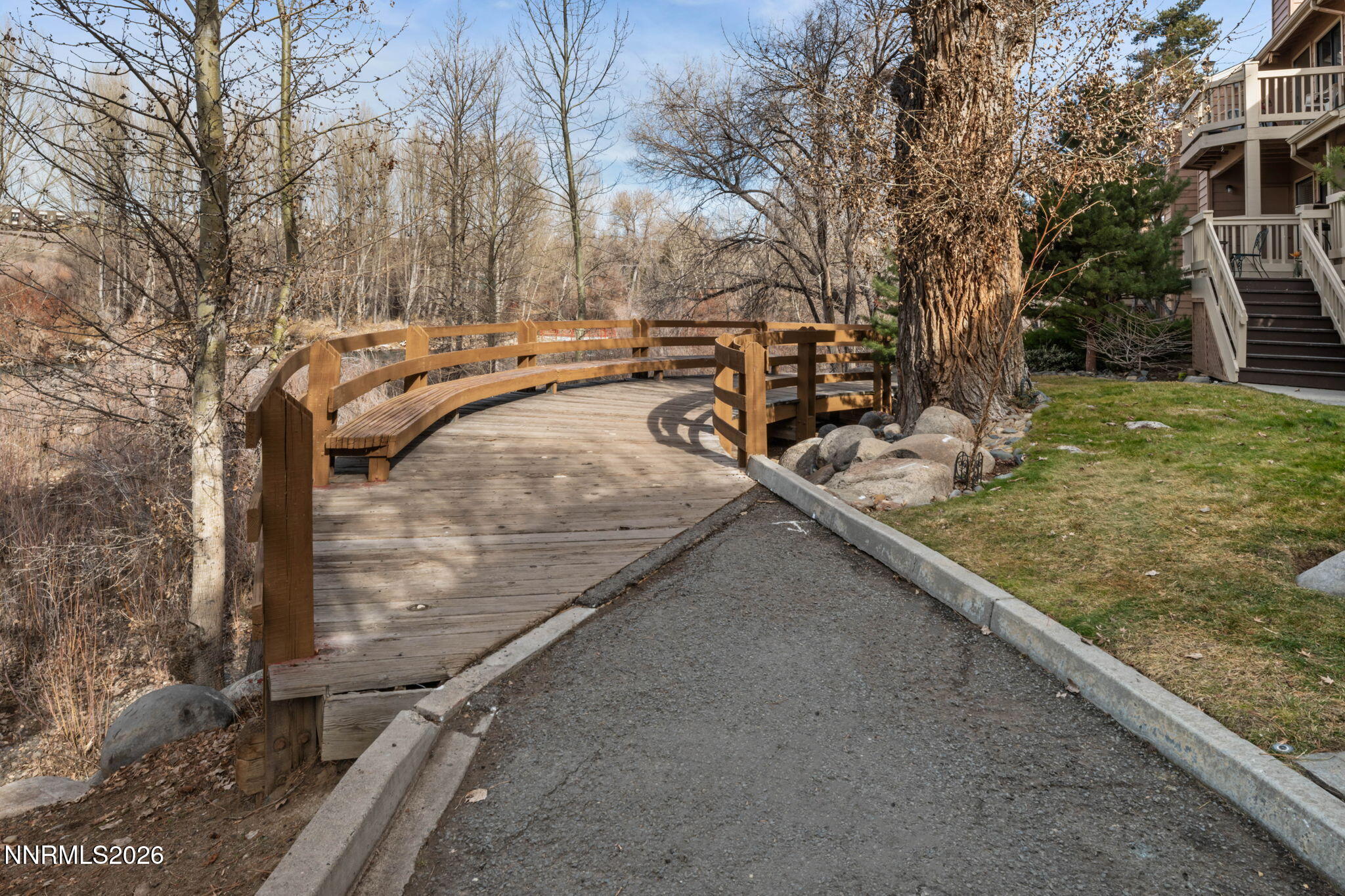 2875 Idlewild Drive, Unit 49 Reno, NV 89509 - Photo 5 of 42 41-web-or-mls-DSC_5083