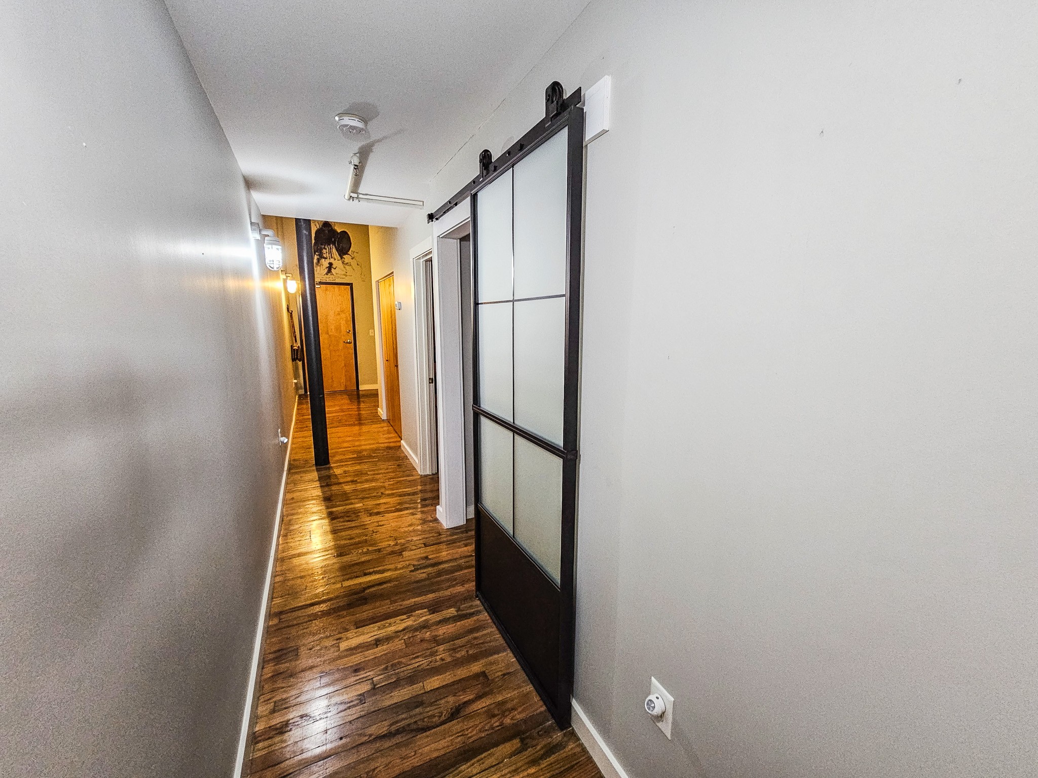 231 Rep. John Lewis Way North, Unit 406 Nashville, TN 37219 - Photo 8 of 30 a view of entryway