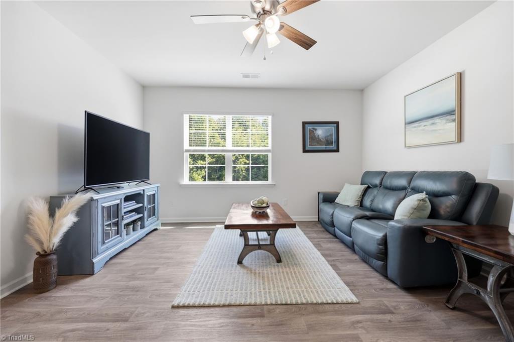 214 Jack Rabbit Court Lexington, NC 27292 - Photo 15 of 39