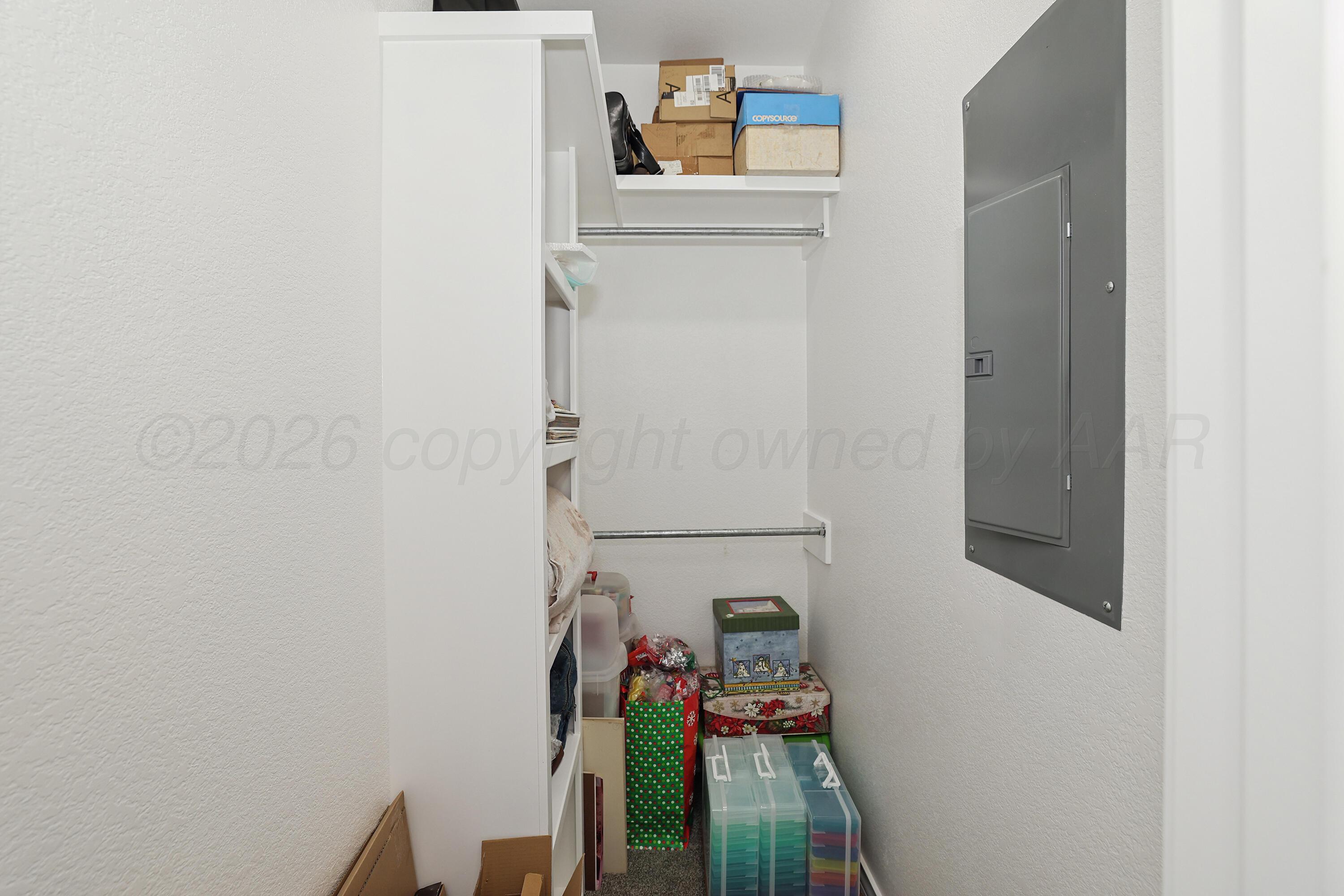 13466 Antenor Road Amarillo, TX 79124 - Photo 32 of 52 3rd Bedroom Closet