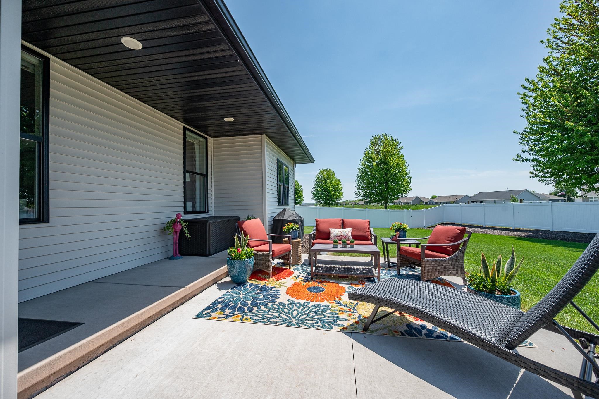 2217 Fox Point Court De Pere, WI 54115 - Photo 45 of 57