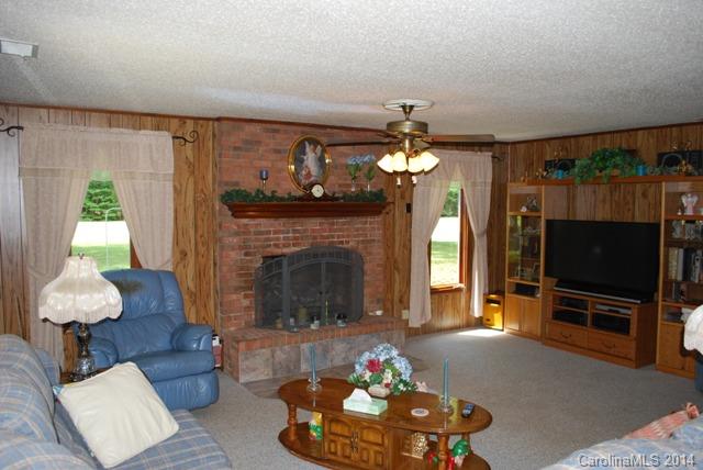2289 Walker Road Mount Pleasant, NC 28124 - Photo 3 of 15 Gallery Image 3