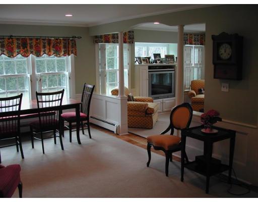 146 Hampshire Road Wellesley, MA 02481 - Photo 6 of 11