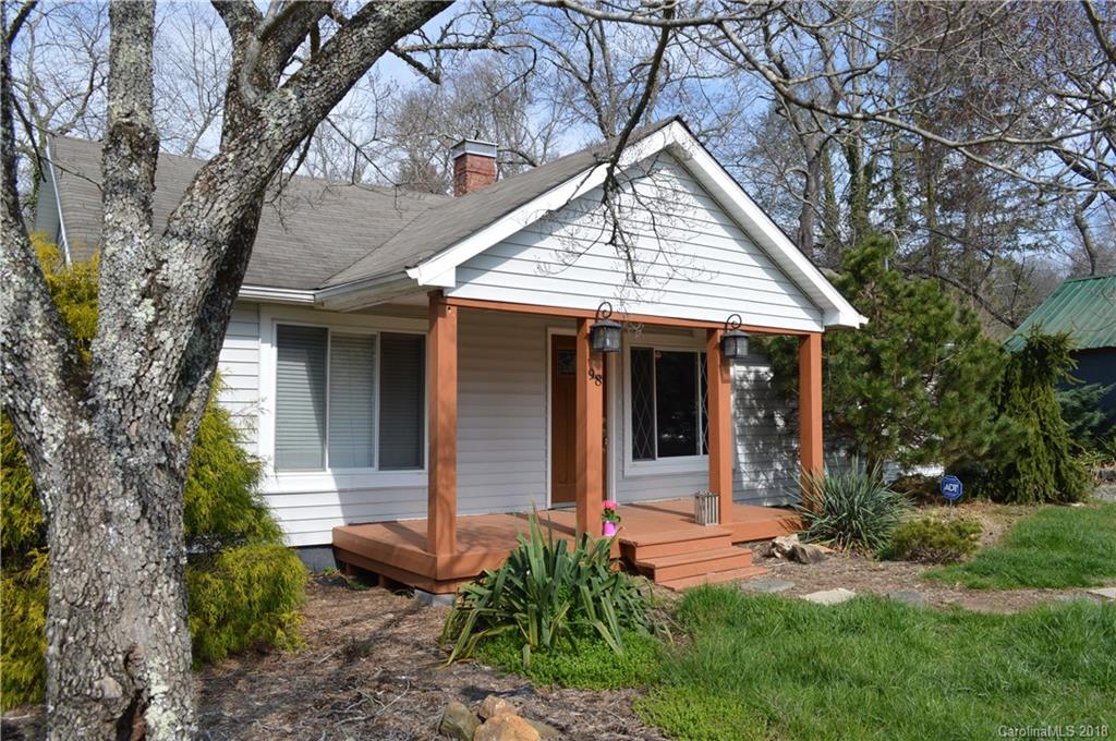 98 Church Road Fairview, NC 28730 - Photo 2 of 14 Gallery Image 2