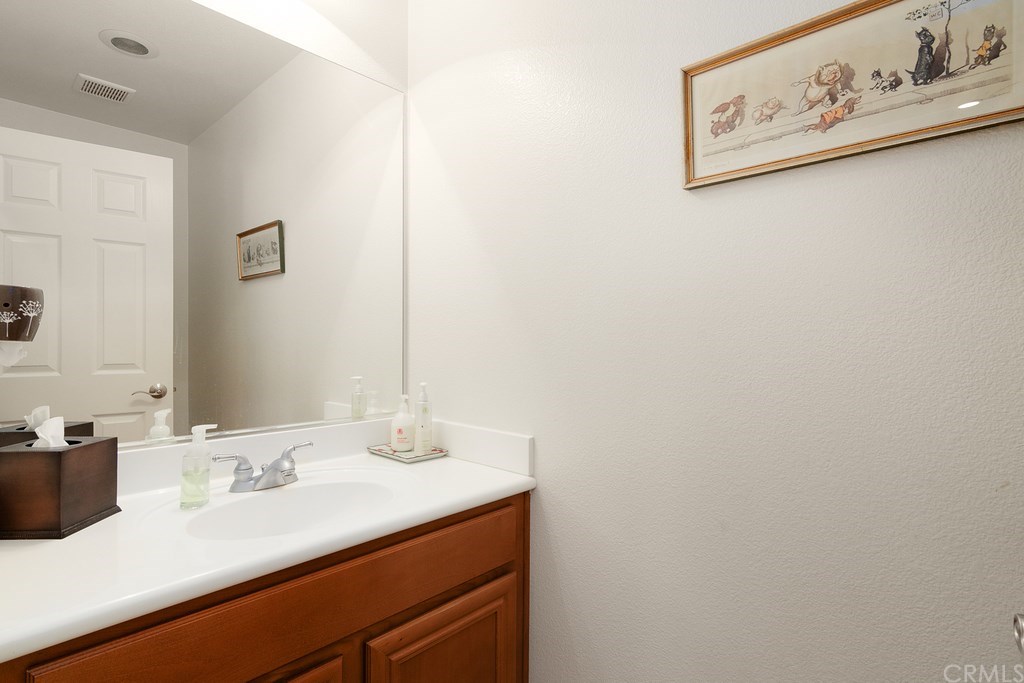 32764 Lambeth Street Winchester, CA 92596 - Photo 19 of 57