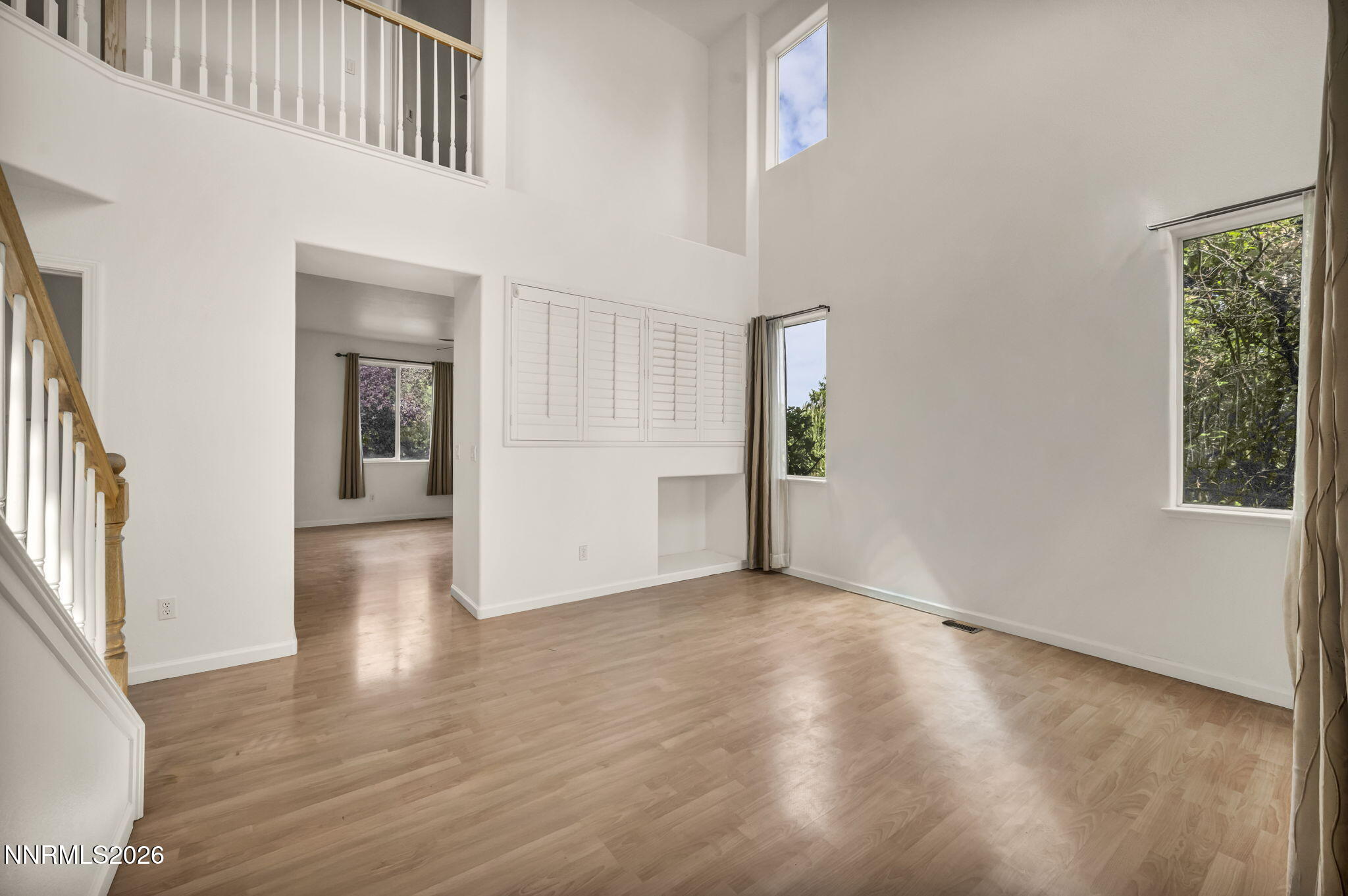 9825 Suncrest Drive Reno, NV 89506 - Photo 8 of 62 43-web-or-mls-9825-suncrest-dr