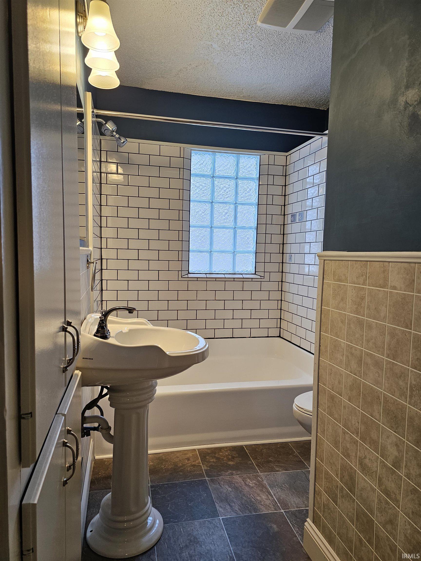 5505 Standish Drive Fort Wayne, IN 46806 - Photo 13 of 20