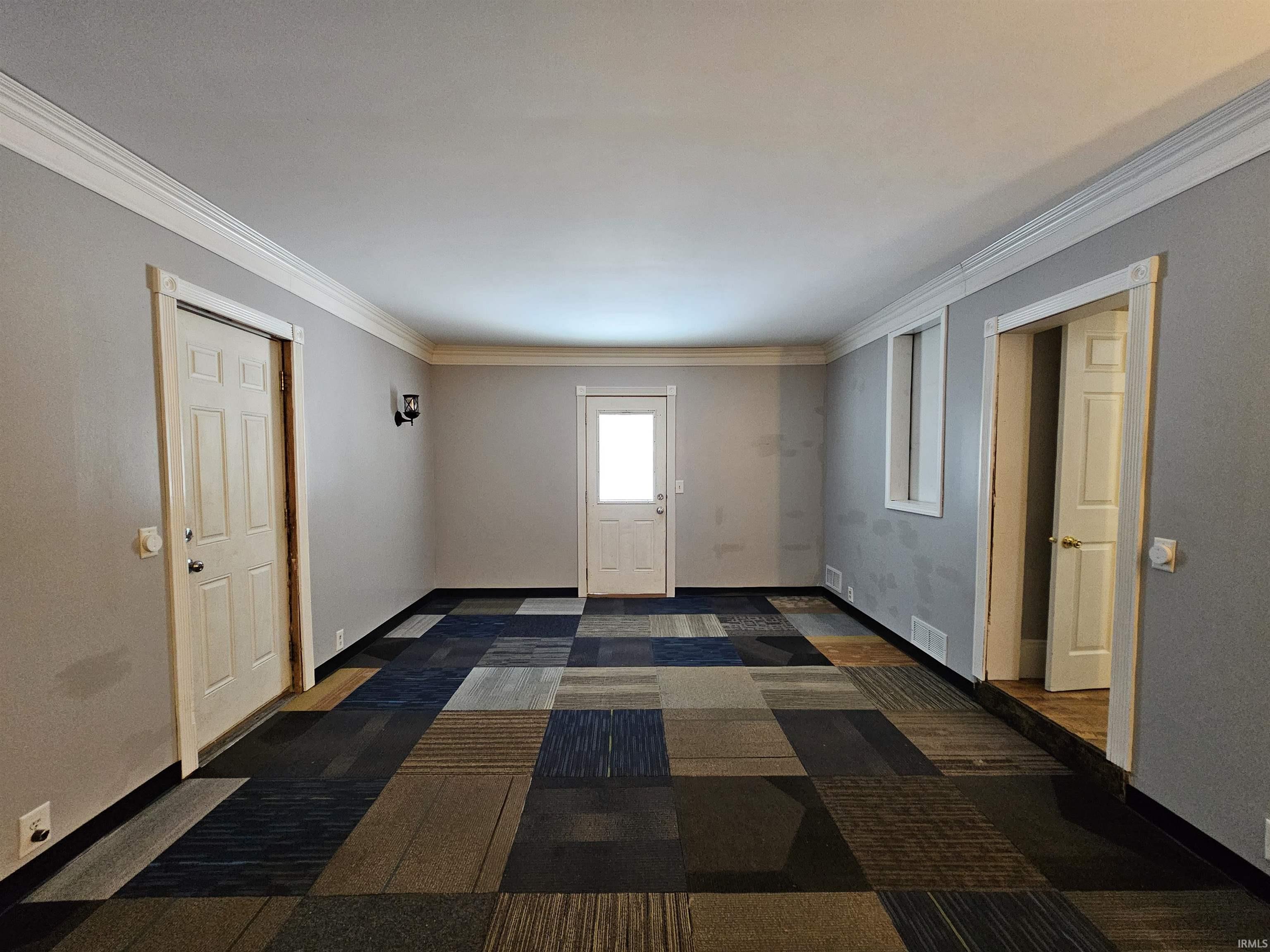 5505 Standish Drive Fort Wayne, IN 46806 - Photo 7 of 20