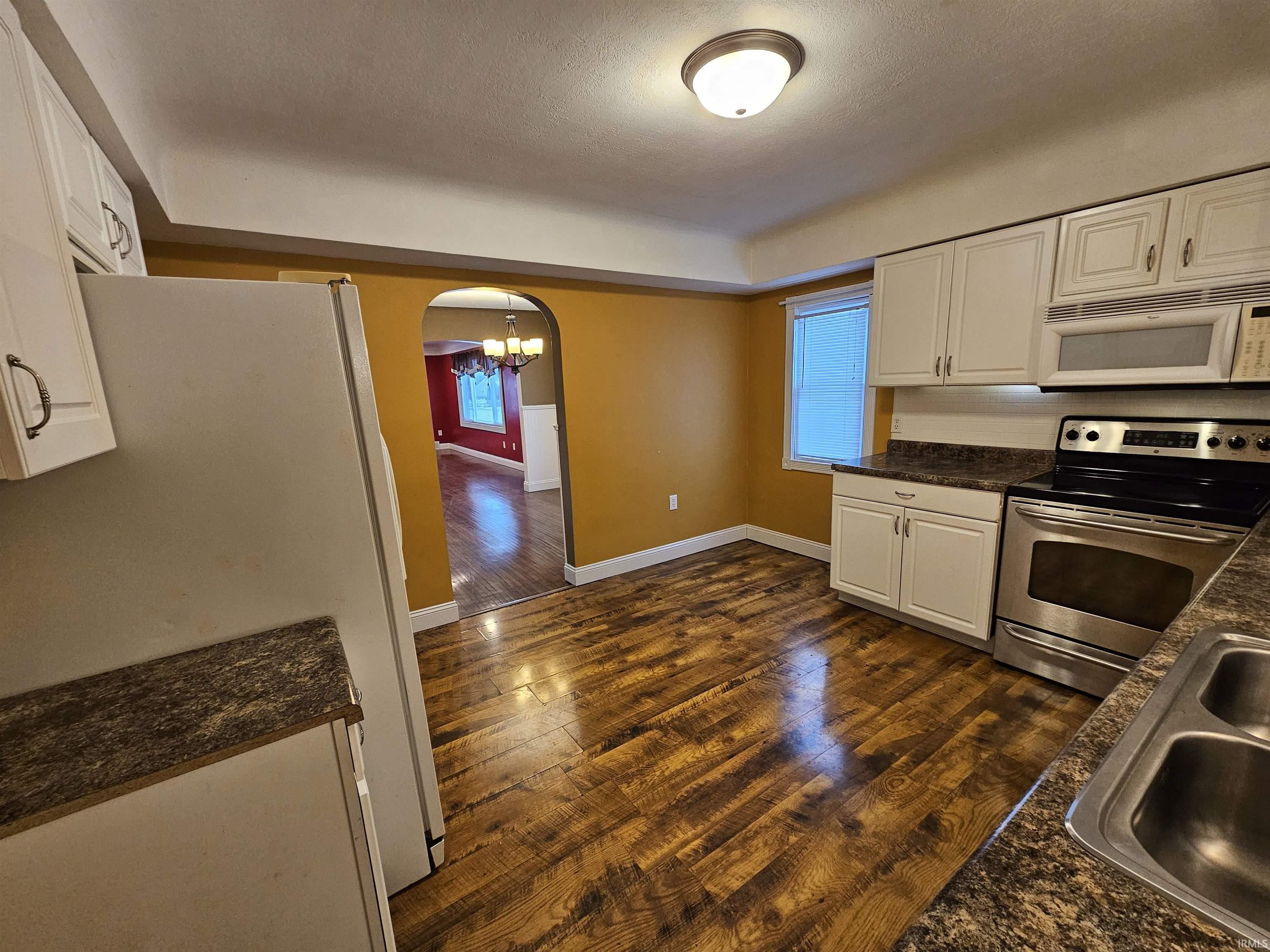 5505 Standish Drive Fort Wayne, IN 46806 - Photo 8 of 20