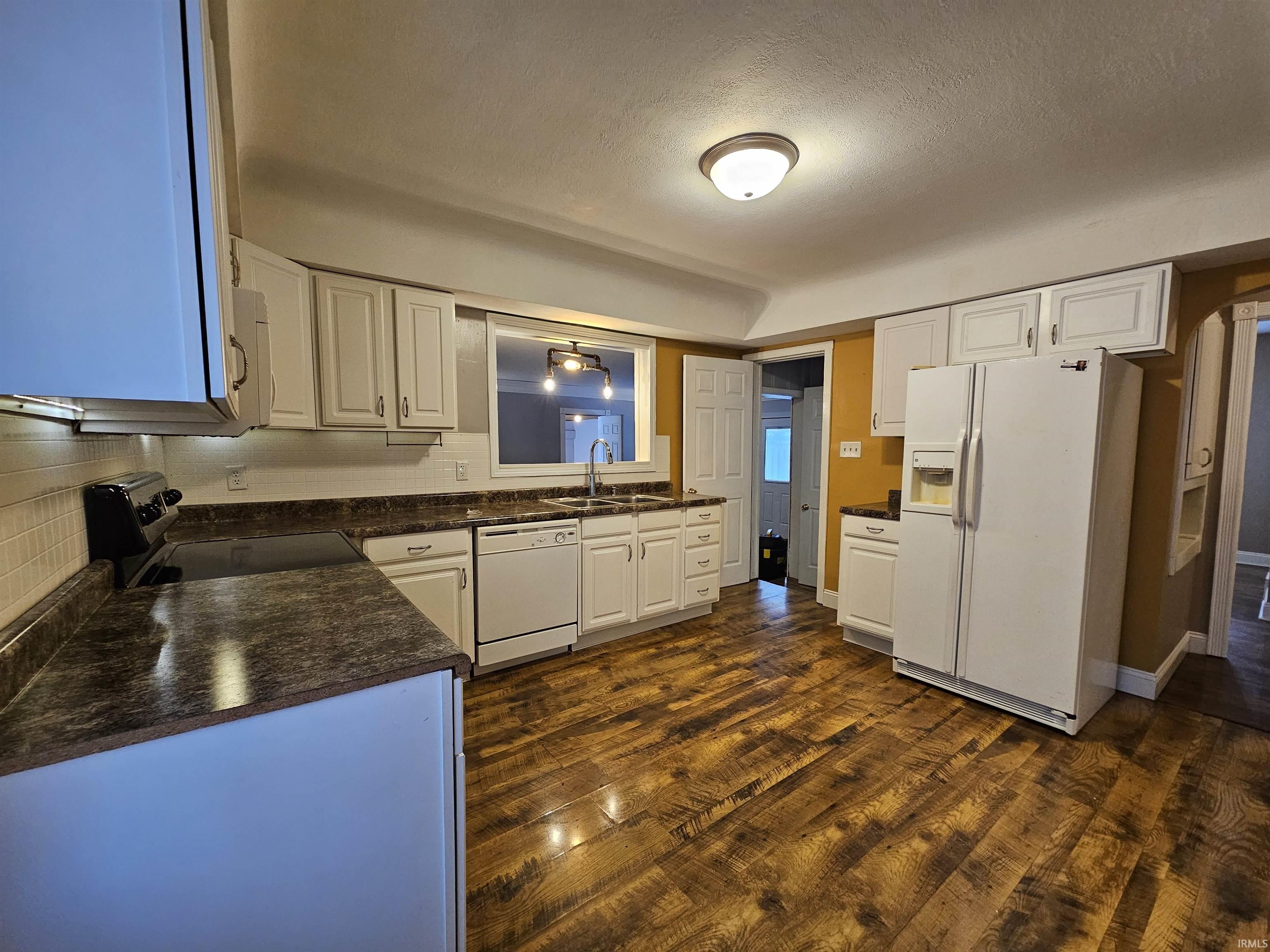 5505 Standish Drive Fort Wayne, IN 46806 - Photo 9 of 20