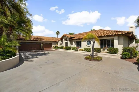 $1,495,000 | 328 Montecito Glen, Escondido, CA 92025