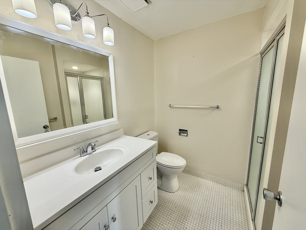 1006 Paradise Road, Unit N3R Swampscott, MA 01907 - Photo 16 of 29