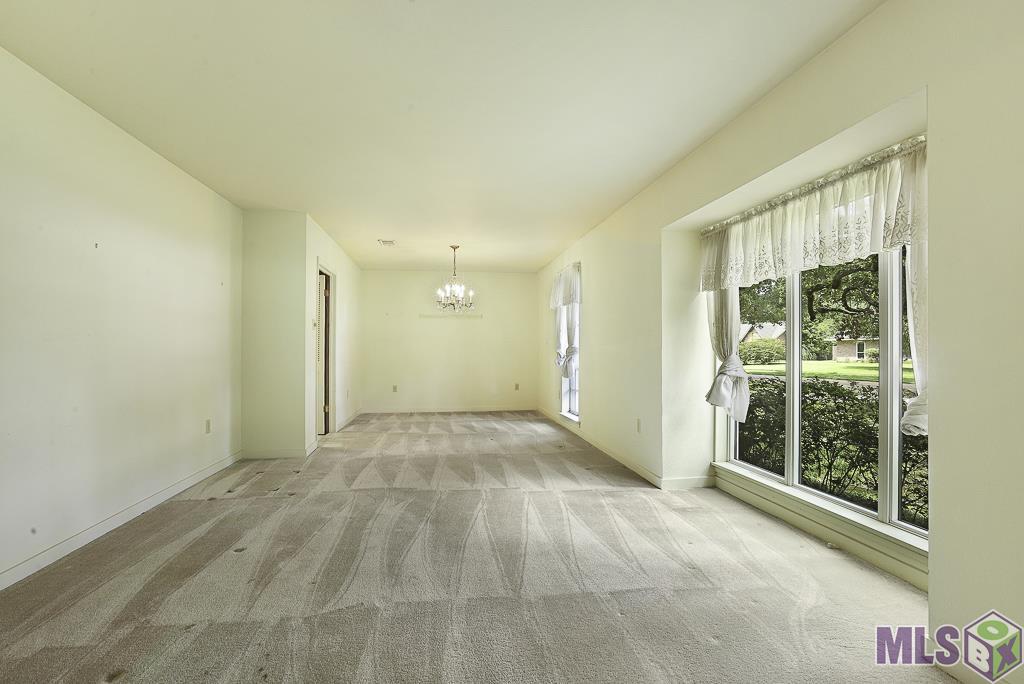 1455 South Woodhaven Street Baton Rouge, LA 70815 - Photo 5 of 40