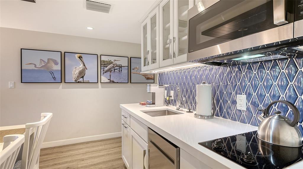 250 Sands Point Road, Unit 5101 Longboat Key, FL 34228 - Photo 5 of 42