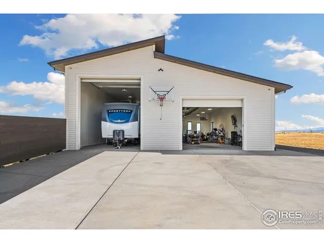 $2,150,000 | 7505 County Road 100, Wellington, CO 80549