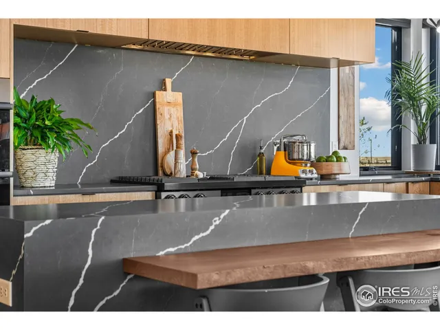 $2,150,000 | 7505 County Road 100, Wellington, CO 80549