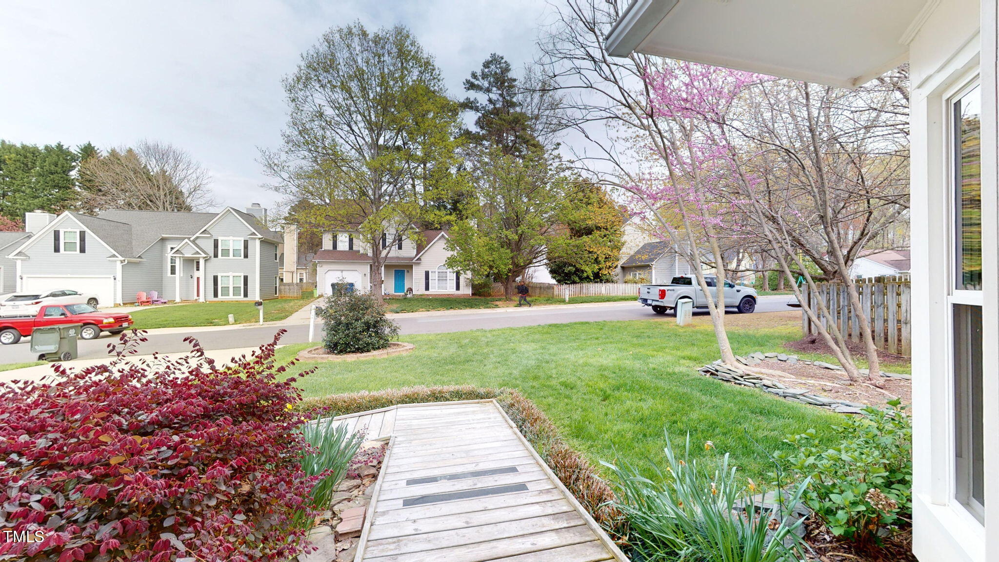 12305 Harcourt Drive Raleigh, NC 27613 - Photo 10 of 40 22-web-or-mls-12305-Harcourt-Dr-Raleigh-