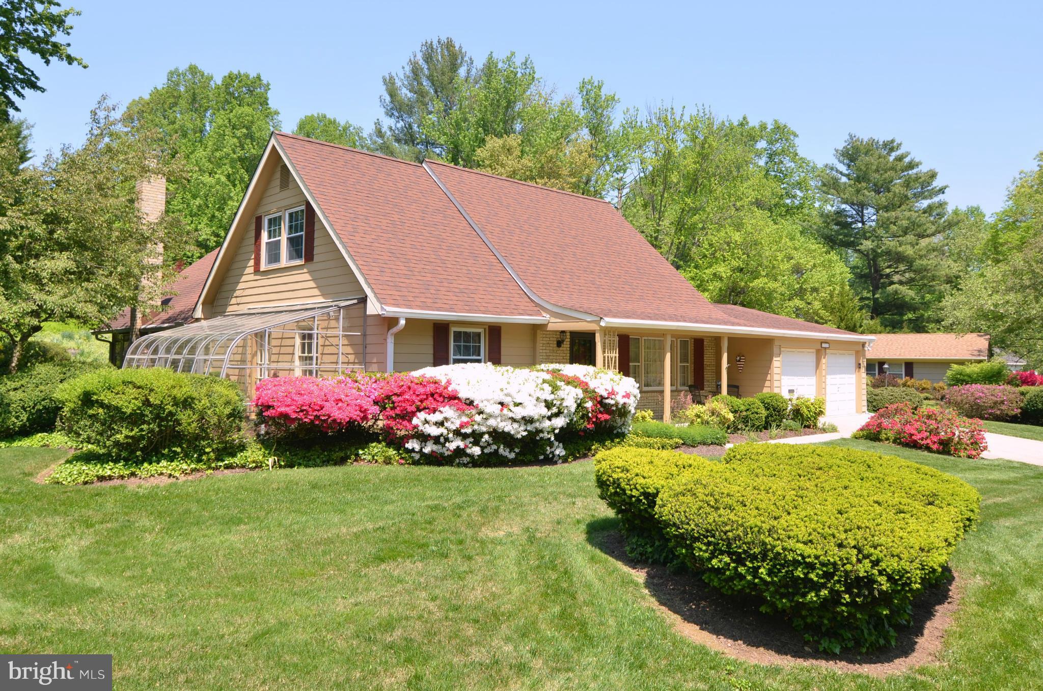 1719 Stratton Road Crofton, MD 21114 - Photo 1 of 29 Exterior (Front)