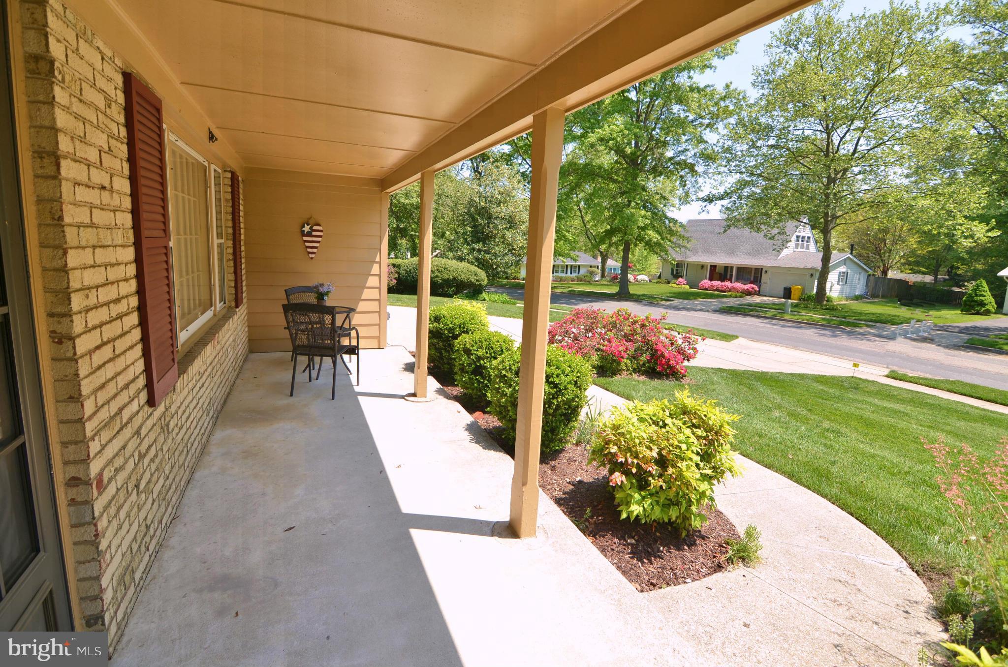 1719 Stratton Road Crofton, MD 21114 - Photo 4 of 29 Porch