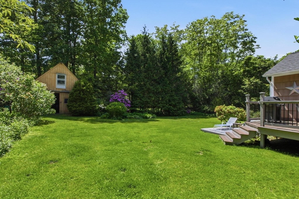 152 Lake Street Middleton, MA 01949 - Photo 31 of 33