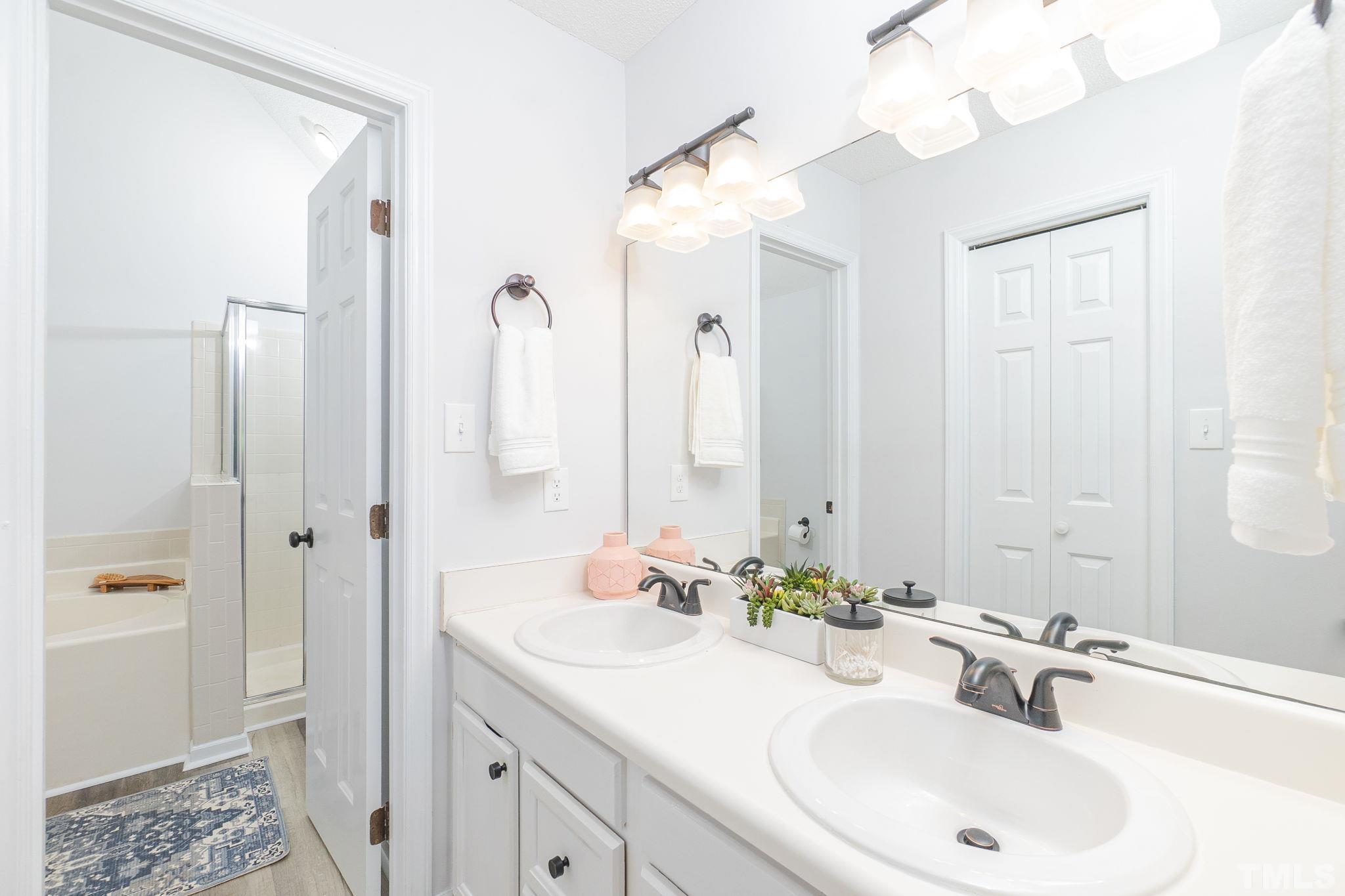 4917 Liverpool Lane Raleigh, NC 27604 - Photo 17 of 29 Gallery Image 17