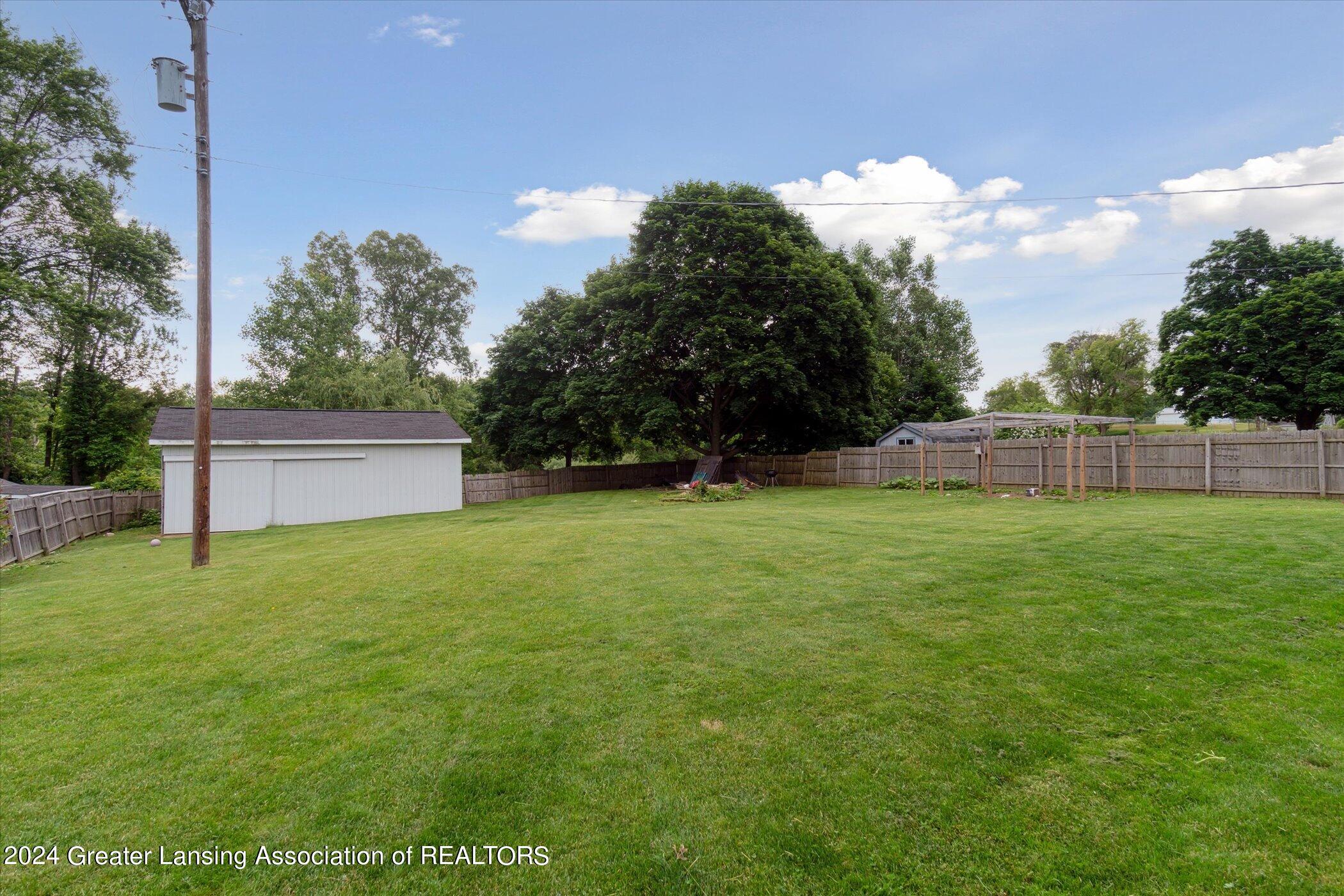 12235 Ruppert Road Perry, MI 48872 - Photo 43 of 63 43-12235-Ruppert-Rd-Perry-MI-48872-Windo