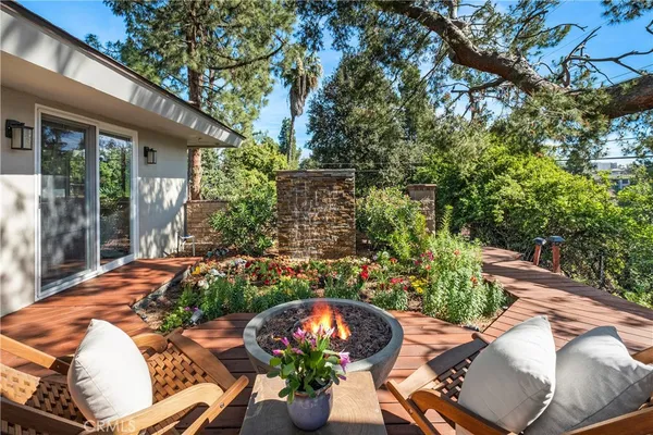 $2,940,000 | 2120 Yucca Avenue, Fullerton, CA 92835