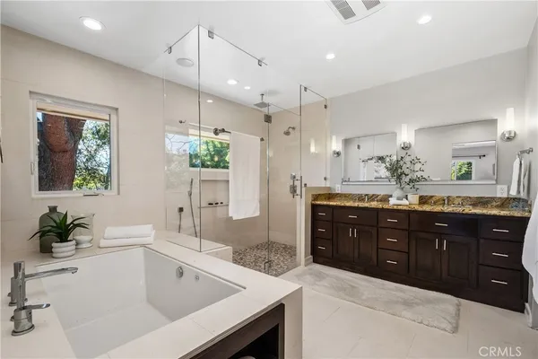 $2,940,000 | 2120 Yucca Avenue, Fullerton, CA 92835