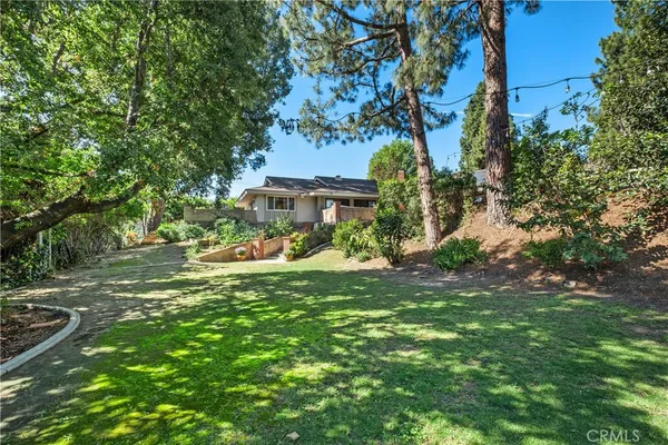 $2,940,000 | 2120 Yucca Avenue, Fullerton, CA 92835