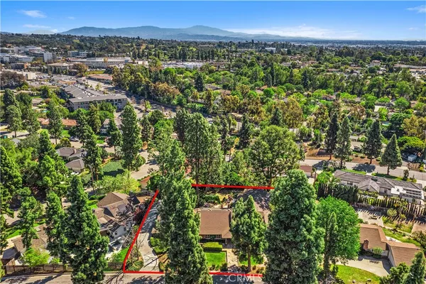 $2,940,000 | 2120 Yucca Avenue, Fullerton, CA 92835