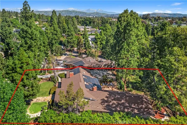 $2,940,000 | 2120 Yucca Avenue, Fullerton, CA 92835